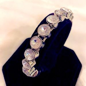 👗Vintage Rhinestone Magnetic Clamper